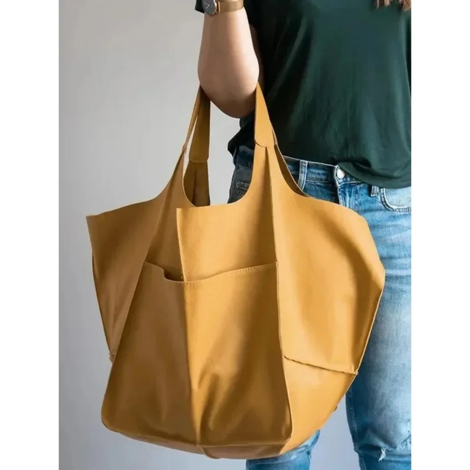 Large Women Handbags Interior Zipper Pockets Shoulder Bags Totes Capaccity Vintage Style Soft Leather Hasp Bucket Bags