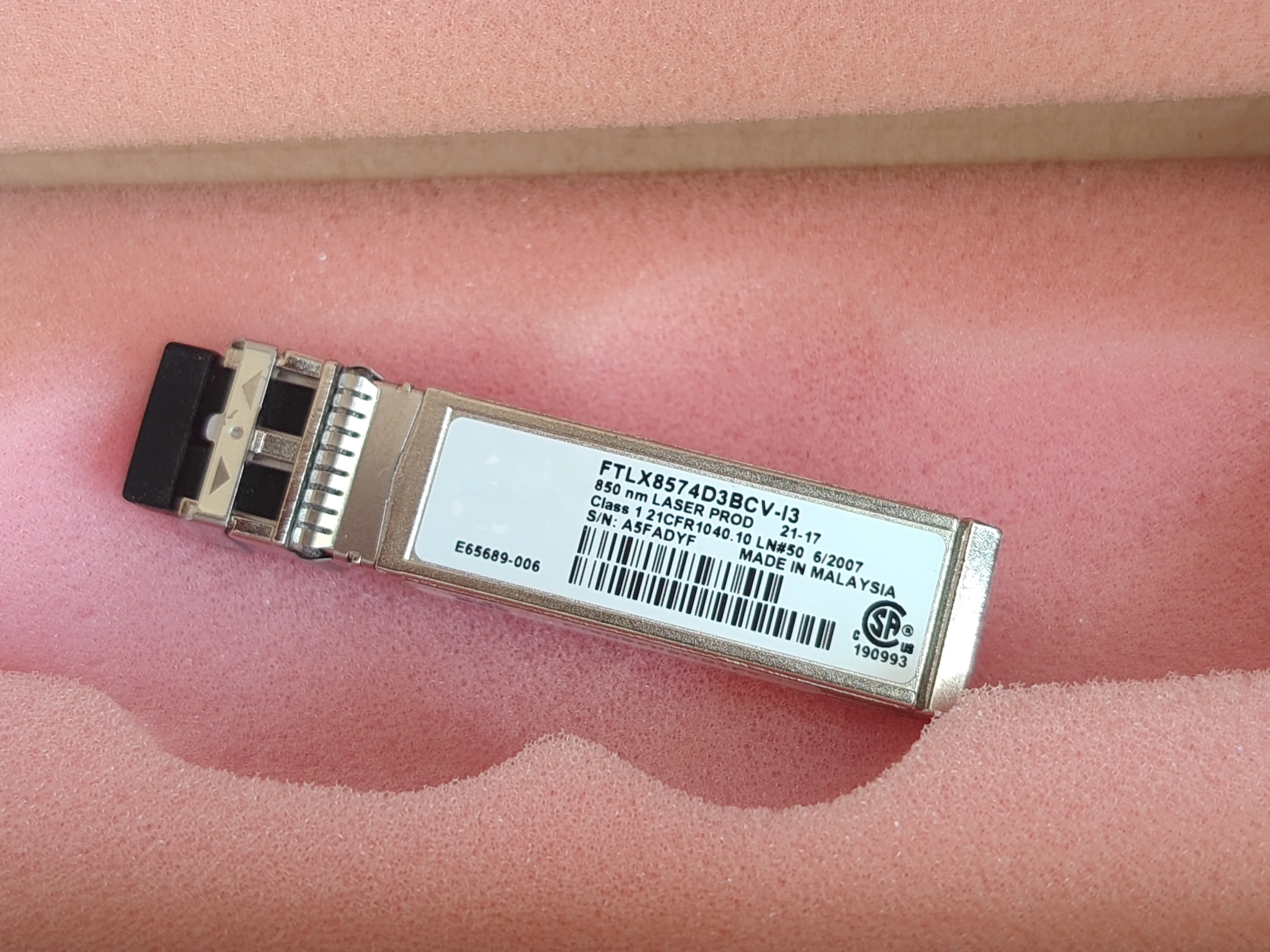 トランシーバー-10g-sfp-inte-l-ftlx8574d3bcv-i3-e10gsfprg1p5-e65689-006-10gb-850nm-光ファイバー