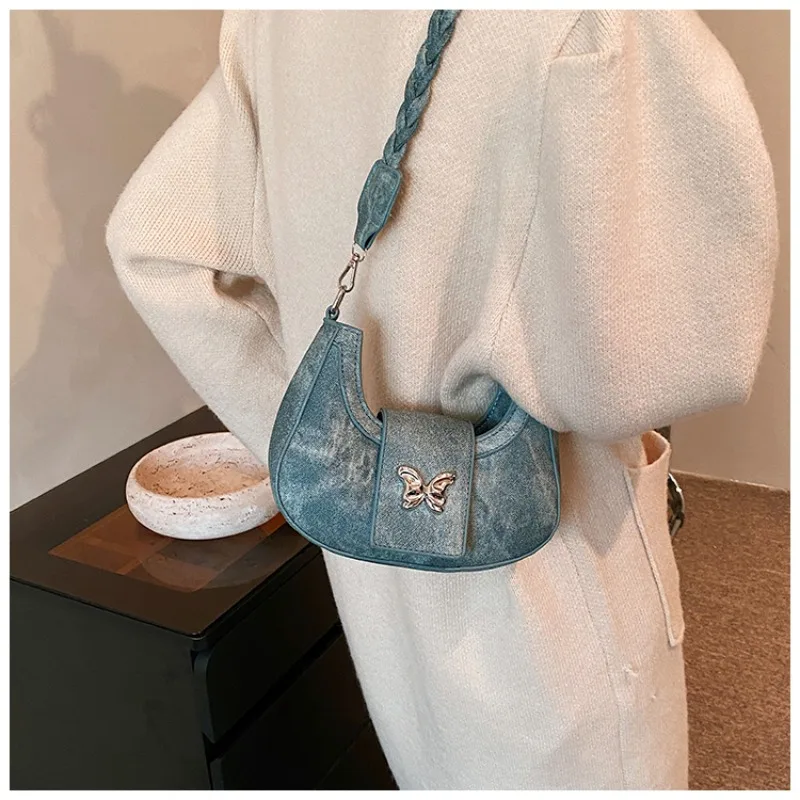 Women's Handbags 2024 New Fashion on Sale Shoulder Bags Women Solid Butterfly Decoration Unique Design Simple Bags for Women