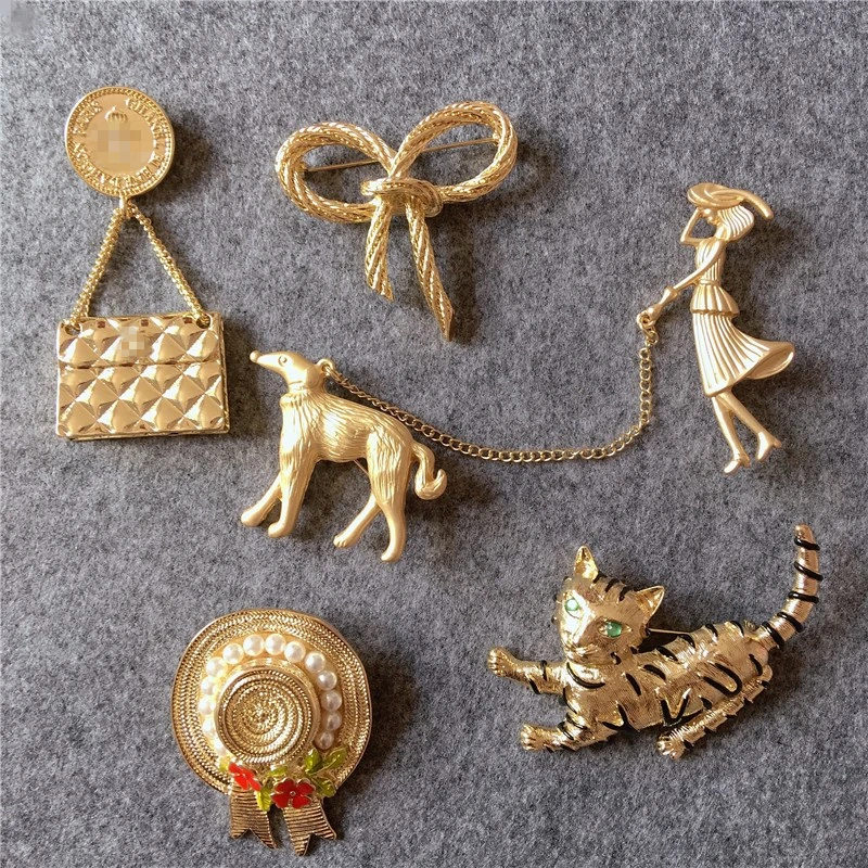 Vintage Asian Gold Color Bow Fashion Woman Metal Brooches Pin Kids Party Clothing Coat Accessories Brooch Badges