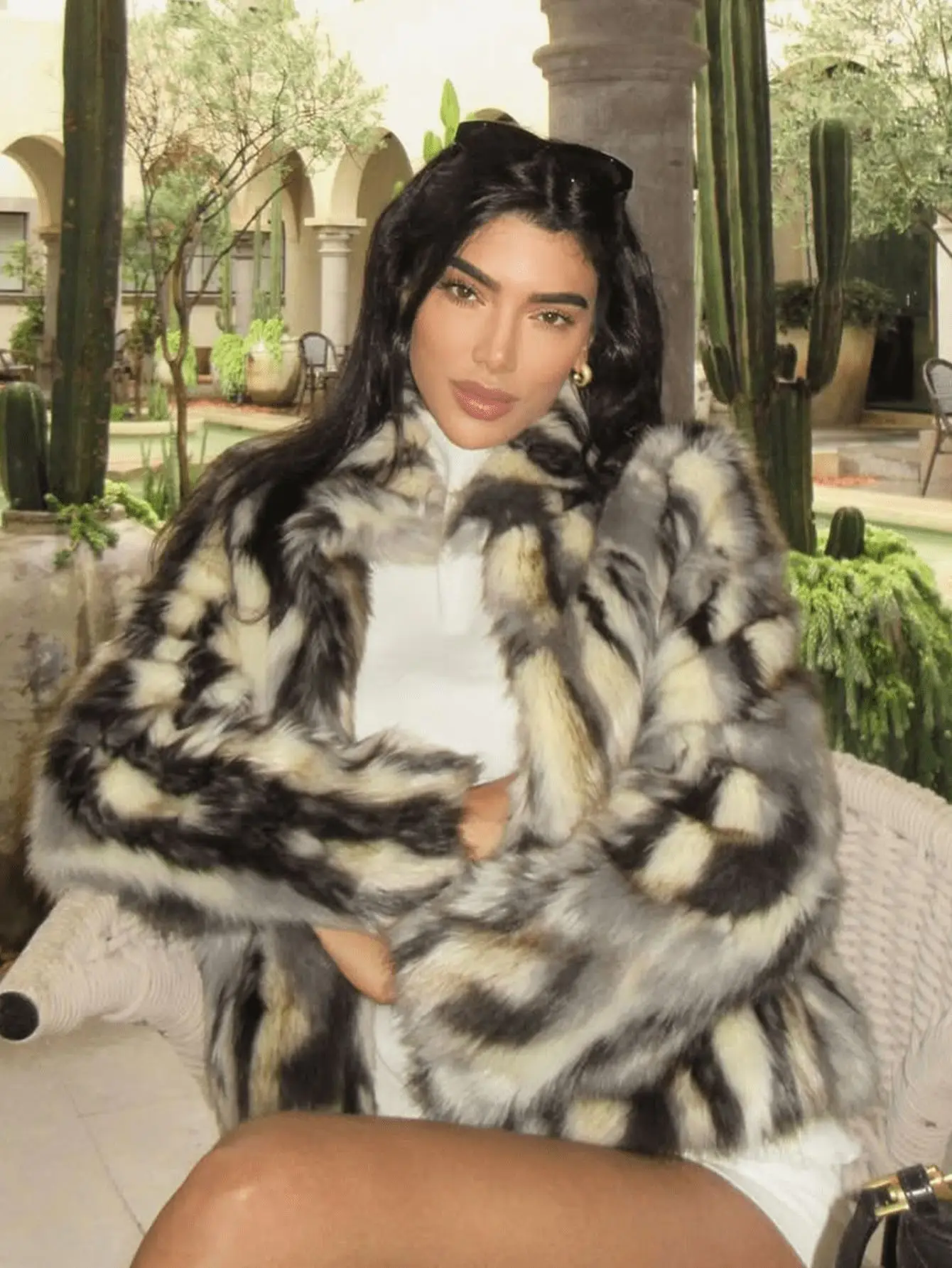 Fall/Winter Faux Fur Coat Vintage Loose Women's Stand Collar Long Sleeve Autumn Furry Warm Coats New Casual Ladies Outerwear