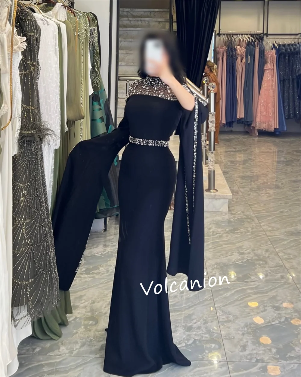 تخصيص جيرسي مطرزة الياقة العالية ألف خط فساتين طويلة مناسبة مخصصة رائعة البريق حفلة موسيقية رسمية