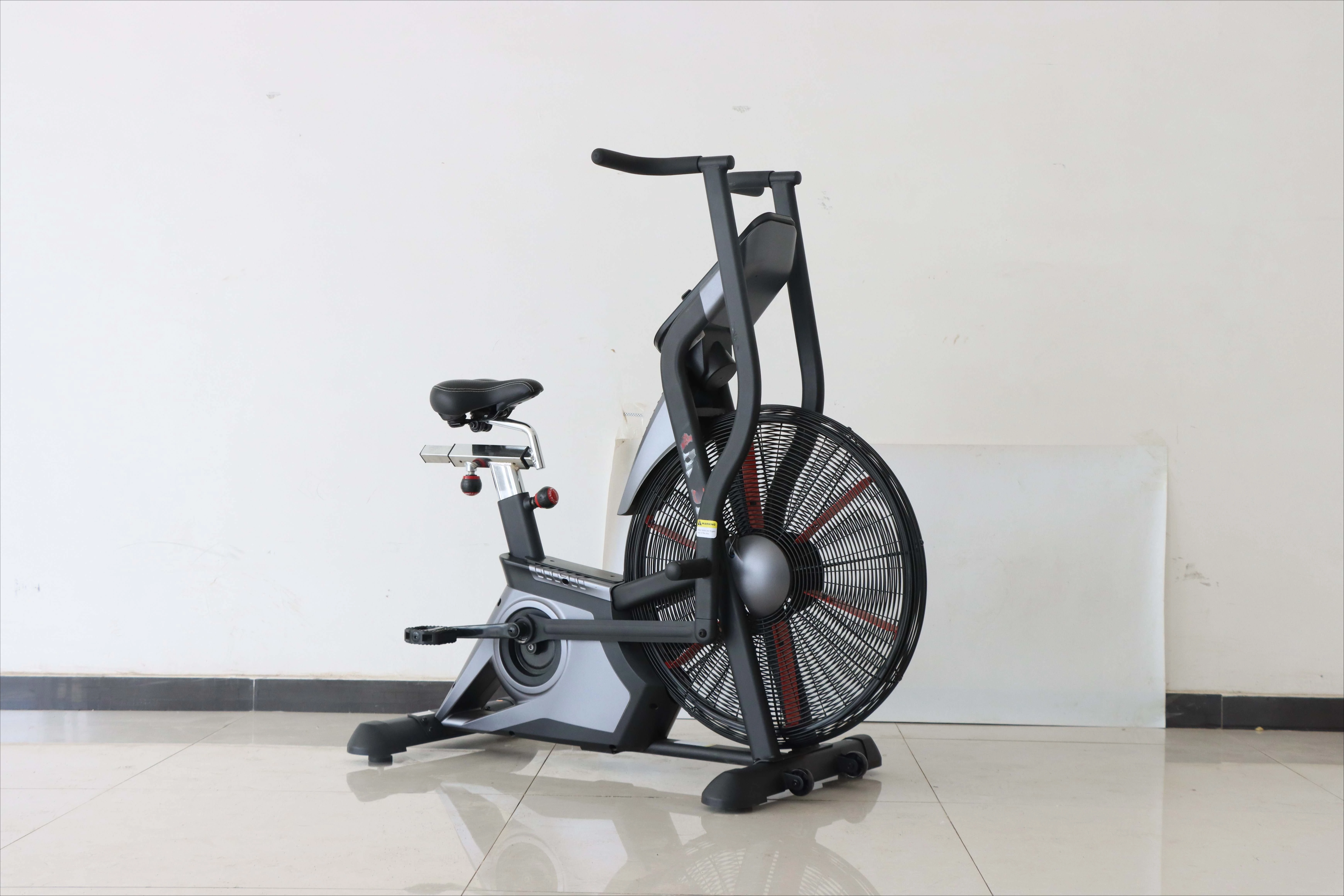 Premium Quality Commercial Air Bike Indoor Cycling Gym Fitness Equipment Premium Quality Exercise Bike