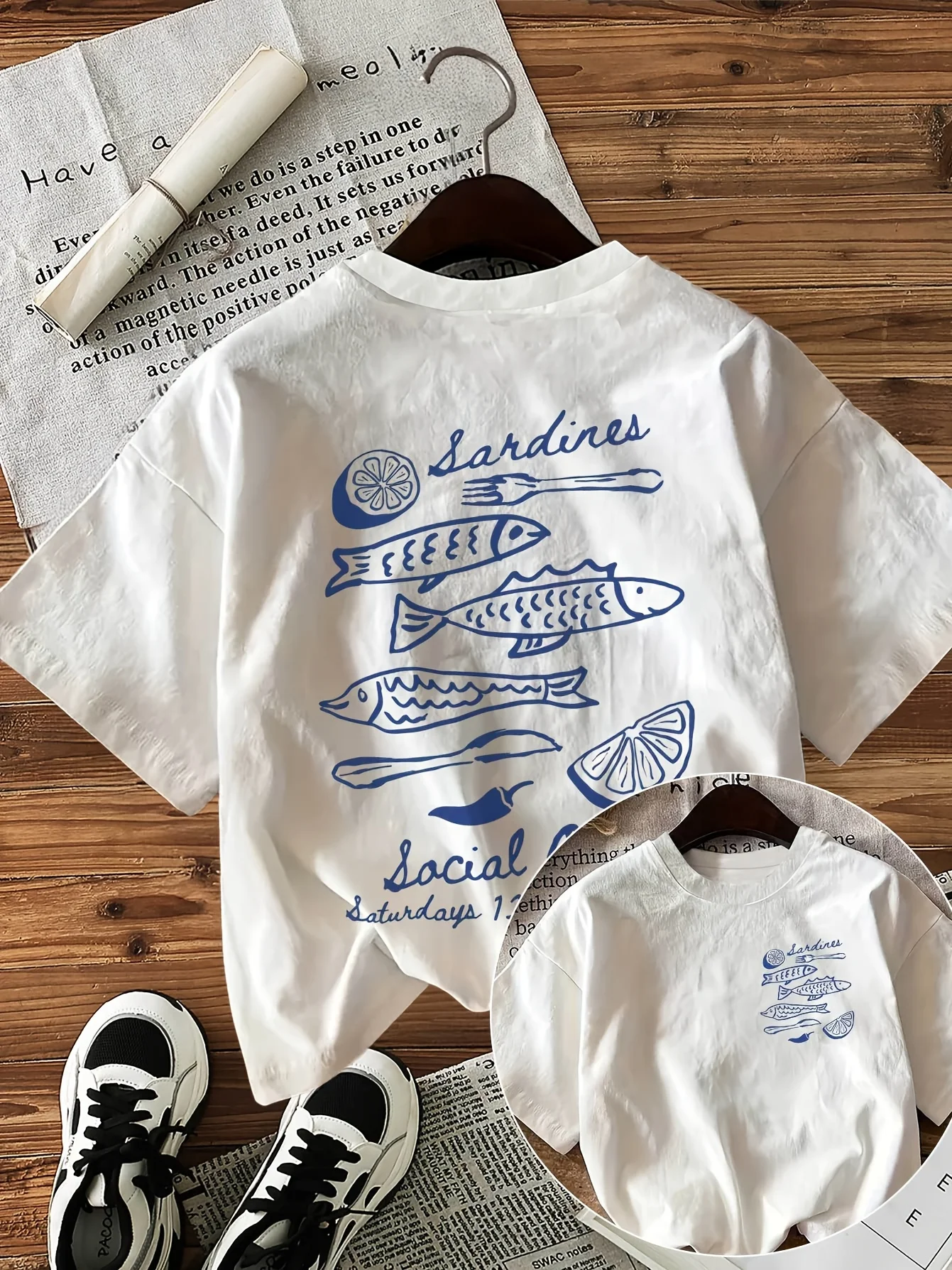 Camiseta con gráfico de sardinas, camiseta con eslogan Social Saturdays, estampado retro de comida, ropa de calle Harajuku, Tops estéticos de moda de verano, Unisex