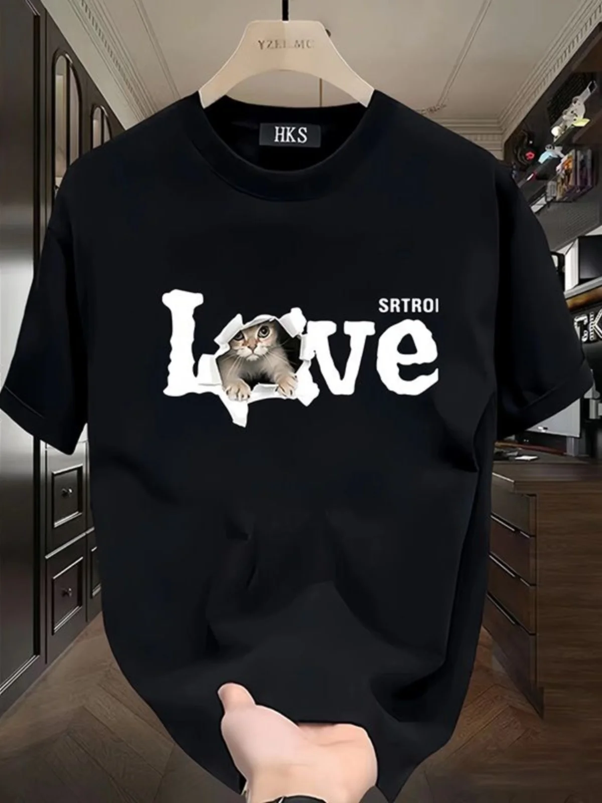 

Новая летняя хлопковая футболка с короткими рукавами Trend Love с принтом для мужчин и женщин с такими же свободными красивыми рукавами