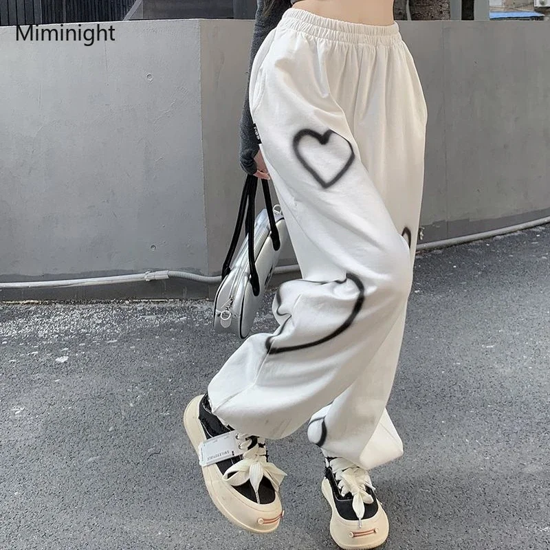 ผ้าฝ้ายเกาหลีStreetwear Hip Hop Heart Sweatpantsผู้หญิงOversizeหลวมสูงเอวBloomersแฟชั่นนักเรียนสบายๆY2kกางเกง