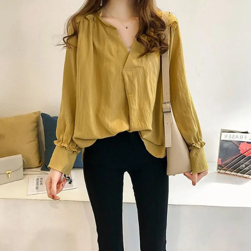 

Spring Autumn Streetwear Korean Ruffles Spliced Loose Shirt Long Sleeve Fashion V-Neck Solid Color All-match Blouse for Female