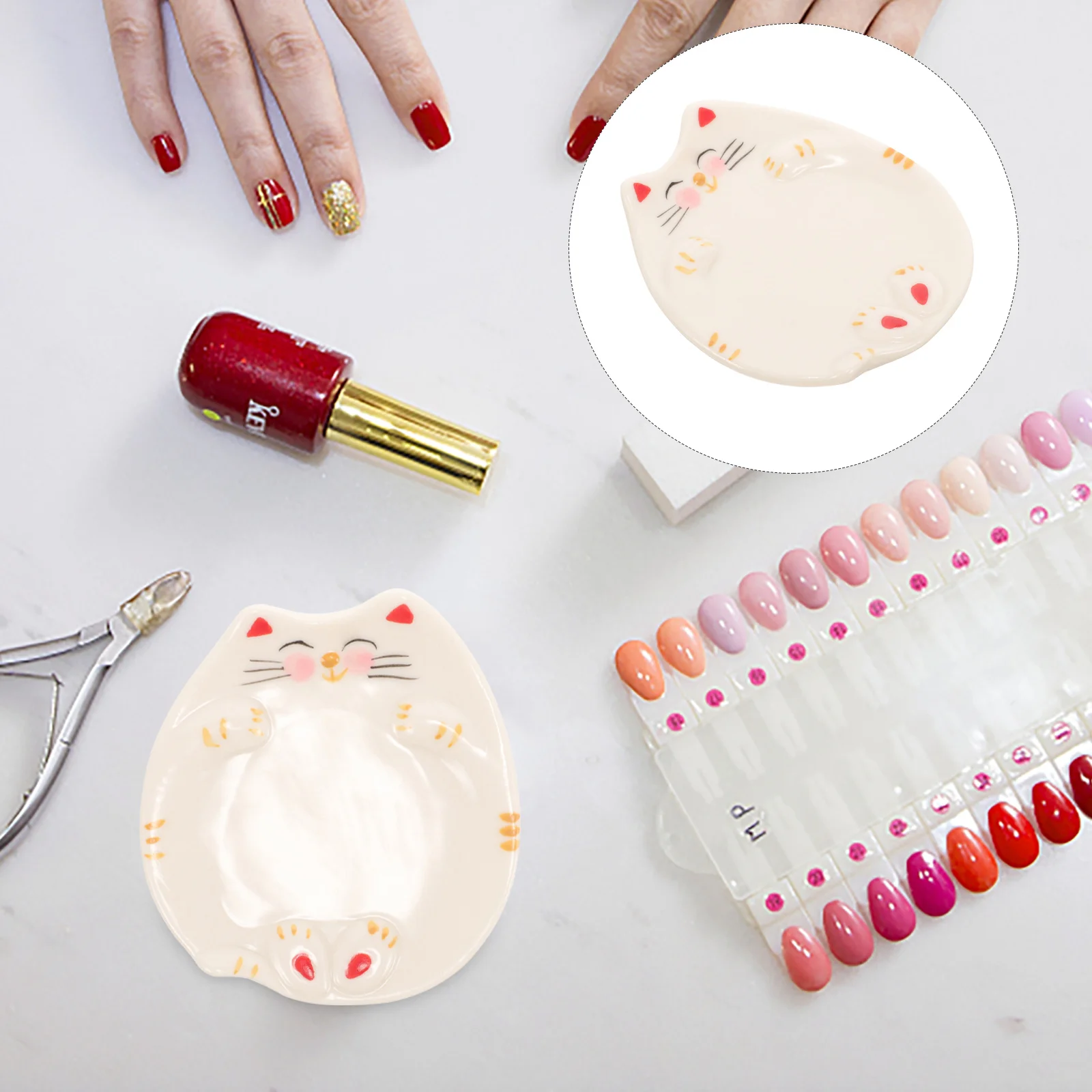 

Ceramic Watercolor Mixing Palette Compact for Nail Art Gouache Color Mixing Tray Small Artist Palette Cute Cat Design