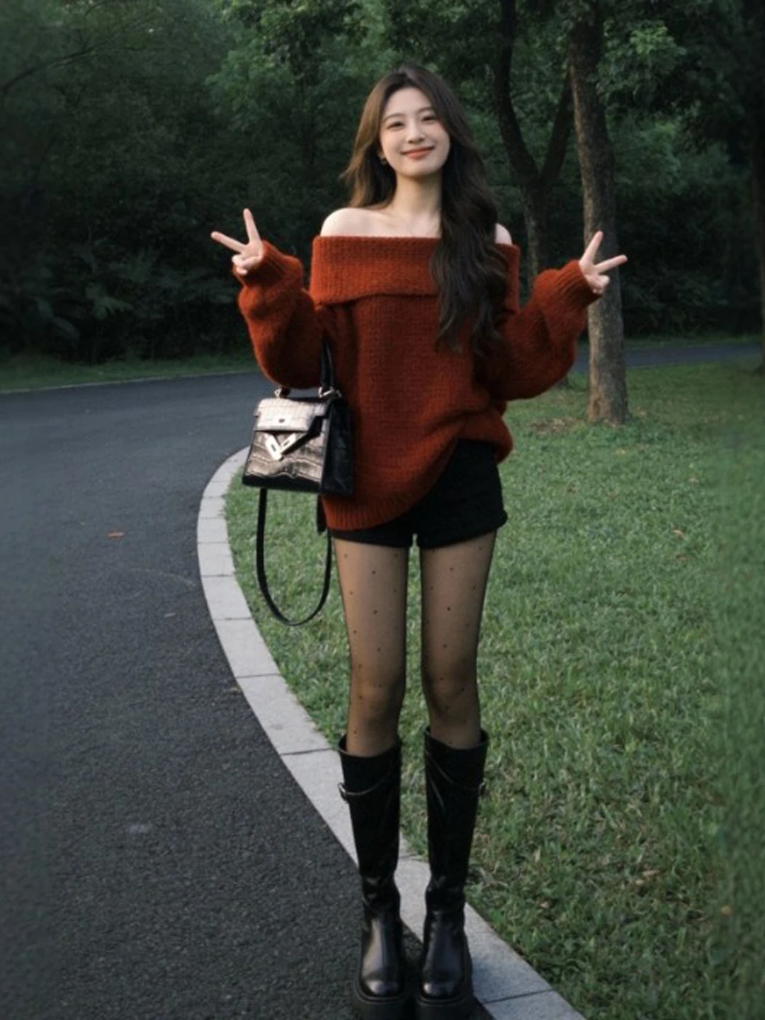 

Уникальный красный свитер на одно плечо в стиле ретро, комплект из двух предметов, антивозрастной весь комплект, весна 2026, модный удобный теплый хлопок