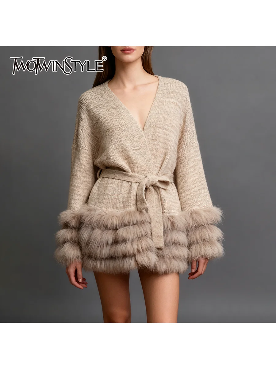 

TWOTWINSTYLE однотонные свободные элегантные куртки на шнуровке для женщин с v-образным вырезом и длинными рукавами, лоскутная меховая куртка с оборками, женская новинка