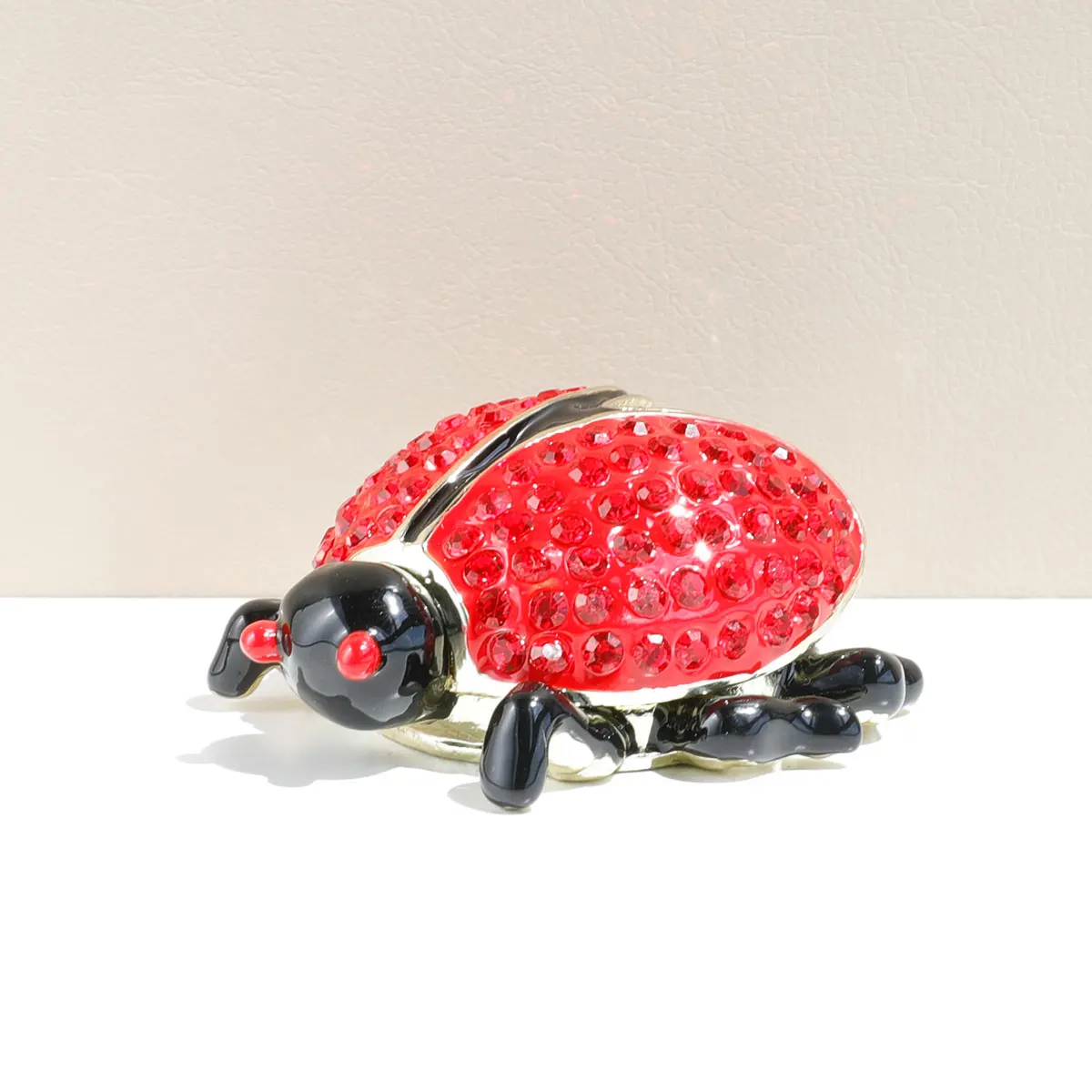 

Beetle Trinket Box Red Colored Enamel Crystal Hand Painted Rings Earrings Jewelry Storage Box Ornament