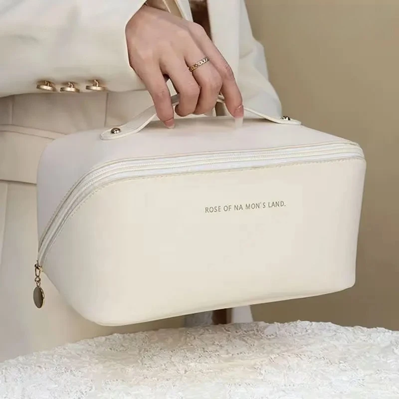 Large Capacity Make… - image