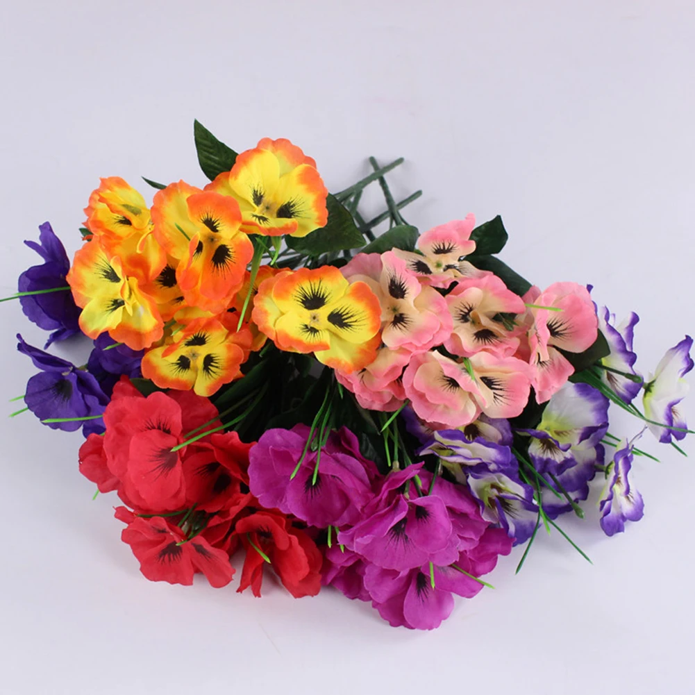 زهور بانسي الاصطناعية قماش حريري زهرة لتقوم بها بنفسك ترتيبات الزهور الأبيض الأرجواني الأحمر وهمية الزهور الزفاف ديكور غرفة مكتب المنزل