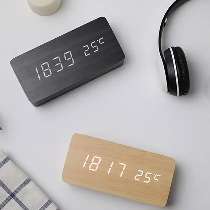 Wooden Digital Alarm Clock, LED Alarm Clock with Temperature Desk Clocks for Office,Bedside Clock Wooden Digital Alarm Clock