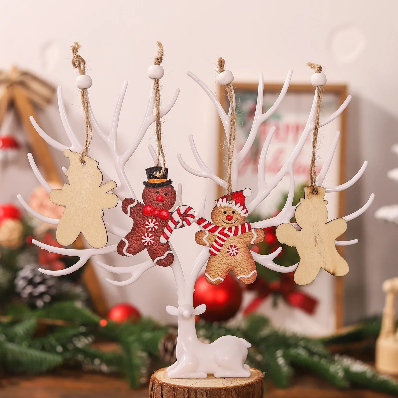 Christmas Cartoon Four Palace Grid 12pcs Wooden Gingerbread Man Couple Doll Pendant Christmas Tree Hanging Pendant Xmas Ornament