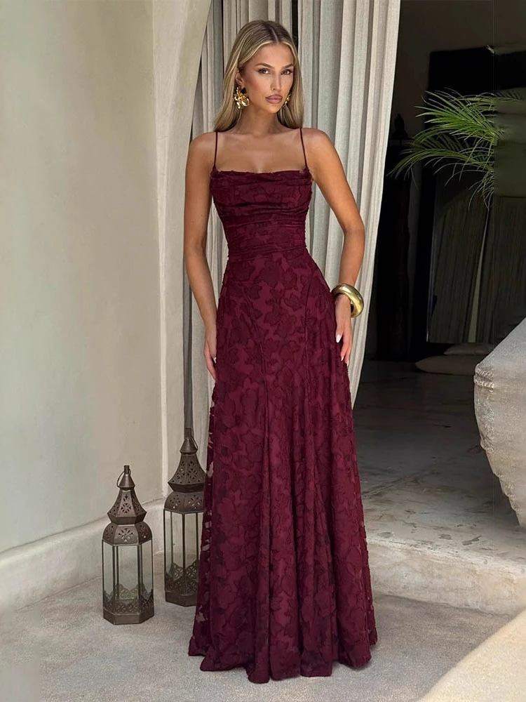 Robe longue brodée florale 2026 pour femme – Robe de soirée sexy dos nu à bretelles, style français, pour fêtes et bals d'été