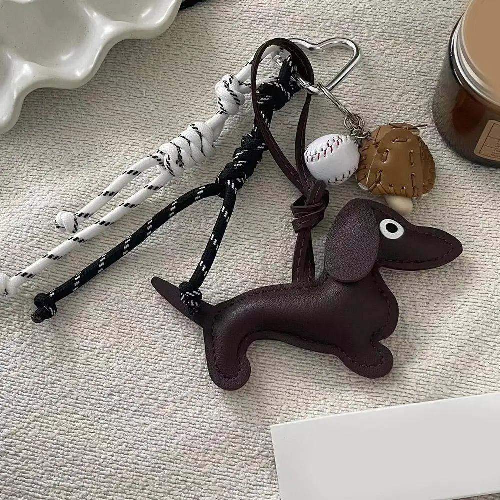 Classic Cute Puppy Dog Bag Pendant Key Chain Sausage Dog PU Leather Pendant Dachshund Key Accessories