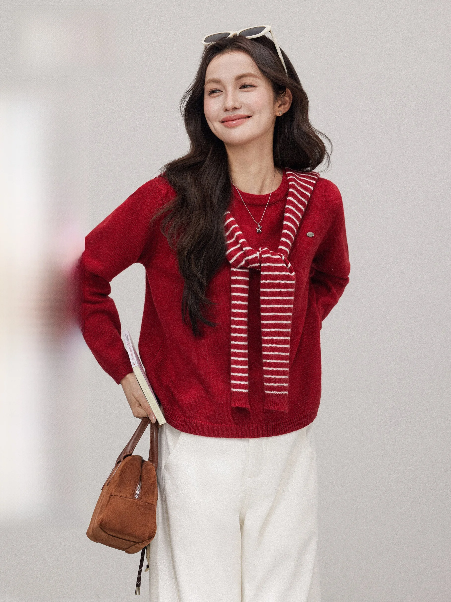 

Красный полосатый вязаный шарф, женский свободный мягкий свитер, осенне-зимний повседневный топ с длинными рукавами и круглым вырезом, новинка к Новому году