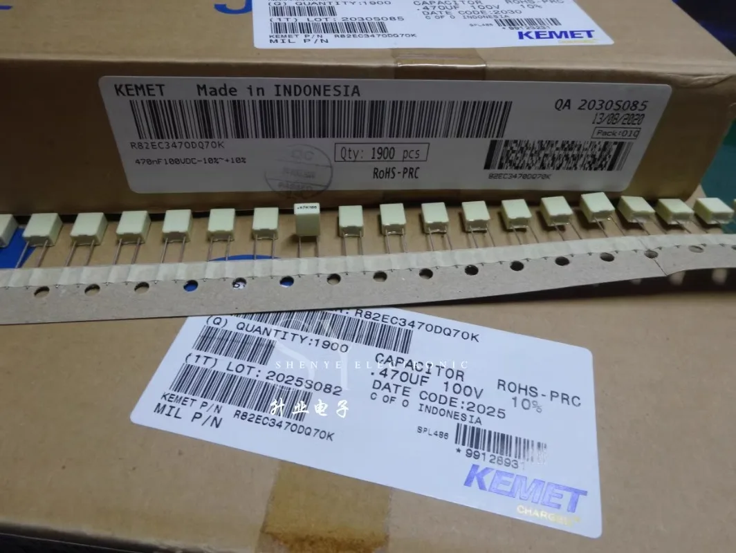 10 قطعة/20 قطعة AV R82 0.47 فائق التوهج/100 فولت 470nf u47 474 جديد النحاس دبوس مضفر فيلم السعة 5 مللي متر R82EC3470DQ70K