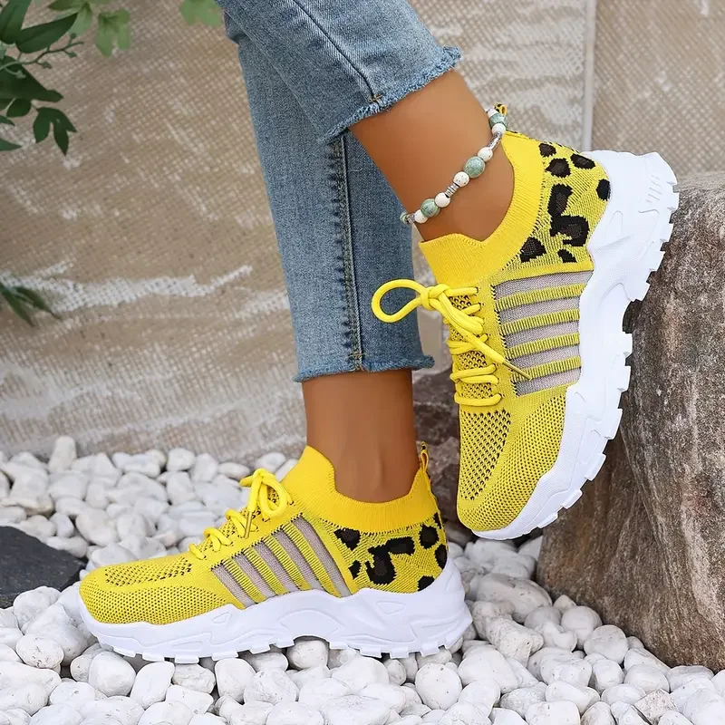 أحذية نسائية 2025 [أحذية رياضية بطبعة الفهد] أحذية رياضية نسائية كاجوال خفيفة الوزن وجيدة التهوية. أحذية نسائية للبيع