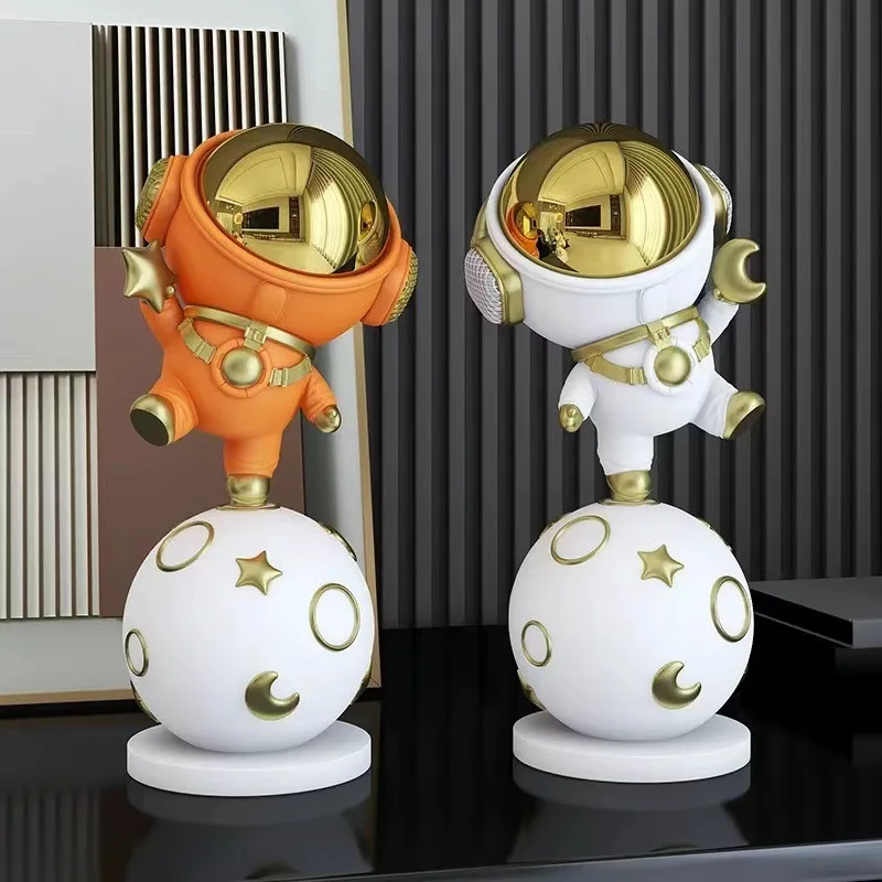 Creative Astronaut Ornaments, Living Room Foyer, TV Cabinet, Wine Cabinet Decorations, Home and Office Decorations