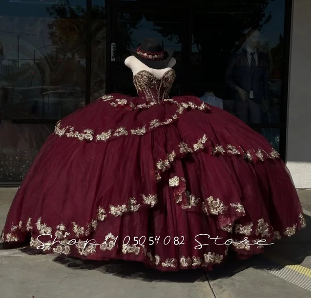 Burgundy Strapless Quinceanera Dress Gold Lace Appliques Layered Tulle Ball Gown Sweet 15 Birthday Gown Customized vestido forma