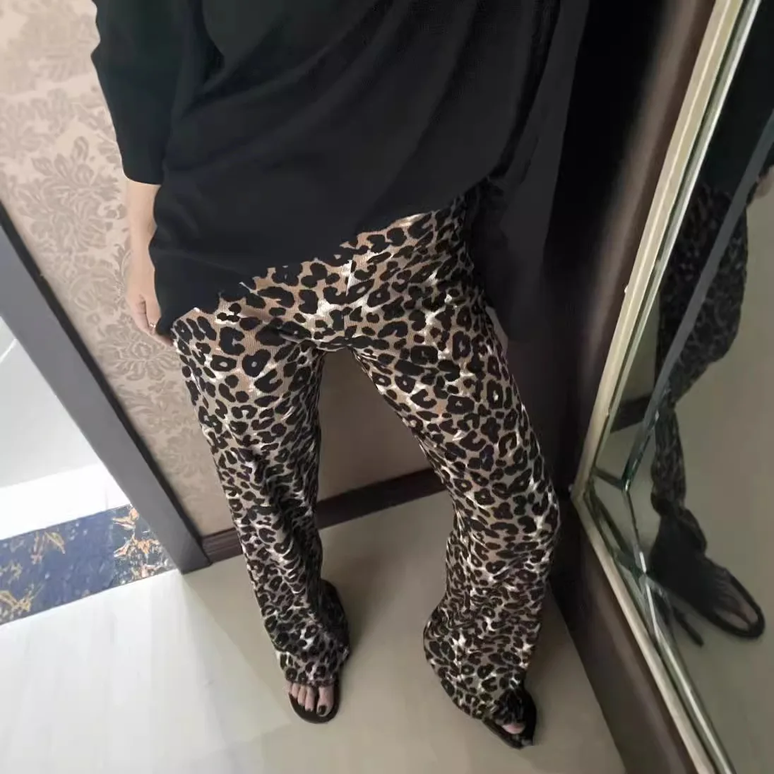 

Stylish Low-rise Thin Trousers Lace Pendant Leopard Print Straight Casual Wide-leg Trousers 2025