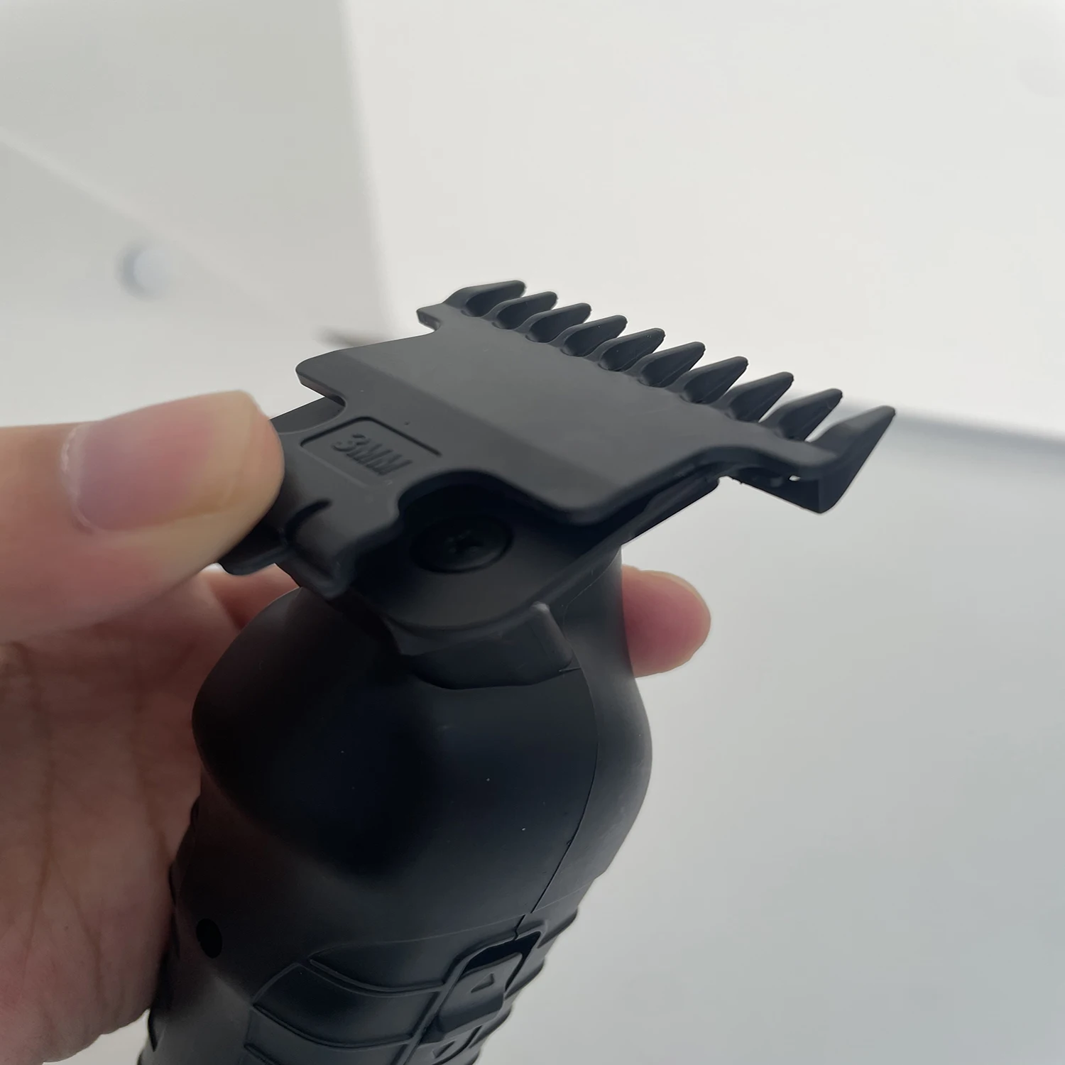 Kemei 2299 Barber Akku-Haarschneider 0 mm Zero Gapped Carving Clipper Professionelle elektrische Finish-Schneidemaschine – Detail 4