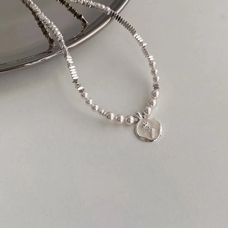 

Новое серебряное колье 925 пробы с жемчугом и белой глазурованной розой, цепочка на ключицу, свадебный подарок