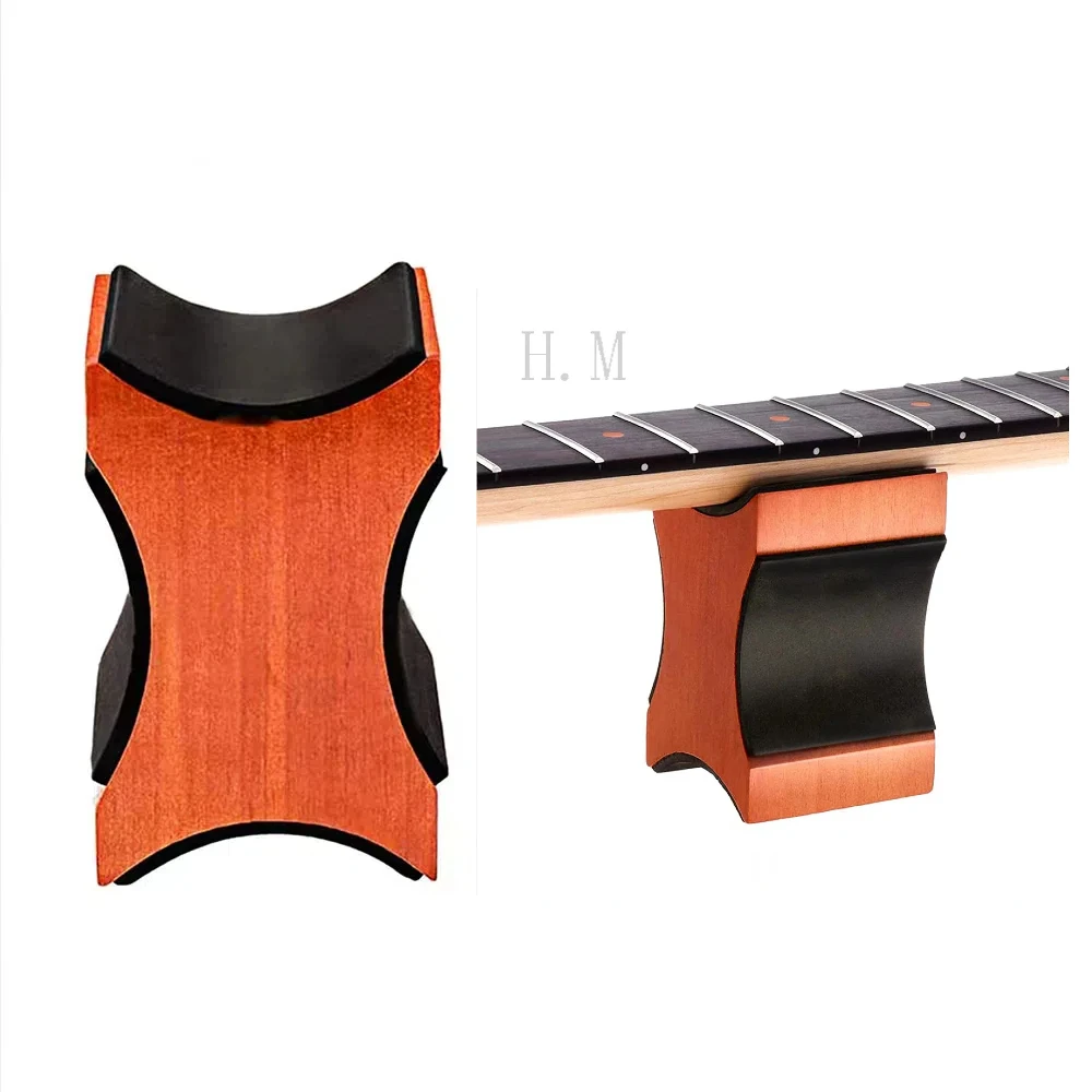 : Supporto per chitarra