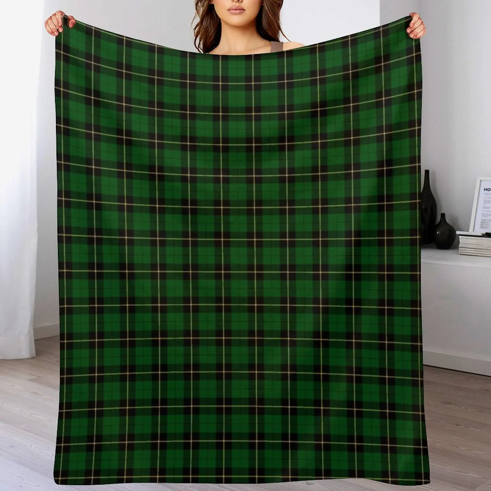 Clan Wallace Hunting Tartan Throw Blanket heavy to sleep Beach Blankets