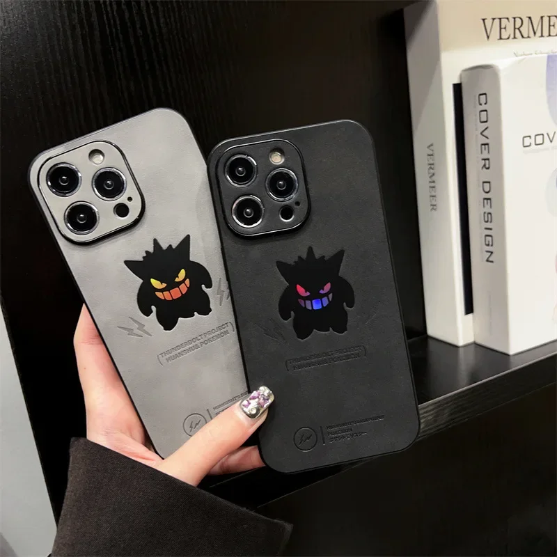 Lustige Cartoon Anime Gengar Kunstleder Laser Handyhülle für iPhone 15 14 13 12 11 16 Pro Max XS XR X 7 8 Plus stoßfeste Abdeckung