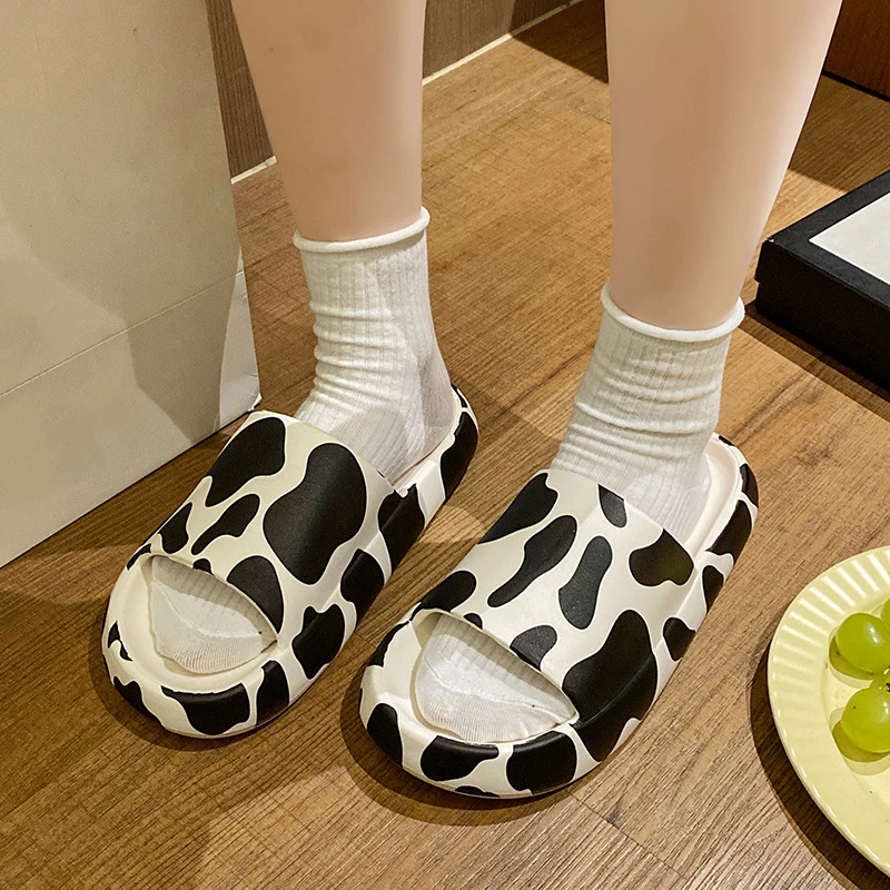 Step on The Shit Slippers Female Summer Pregnant Women Home Indoor Zebra Cow Print Beach Small Dissolve Thick Bottom Sandals