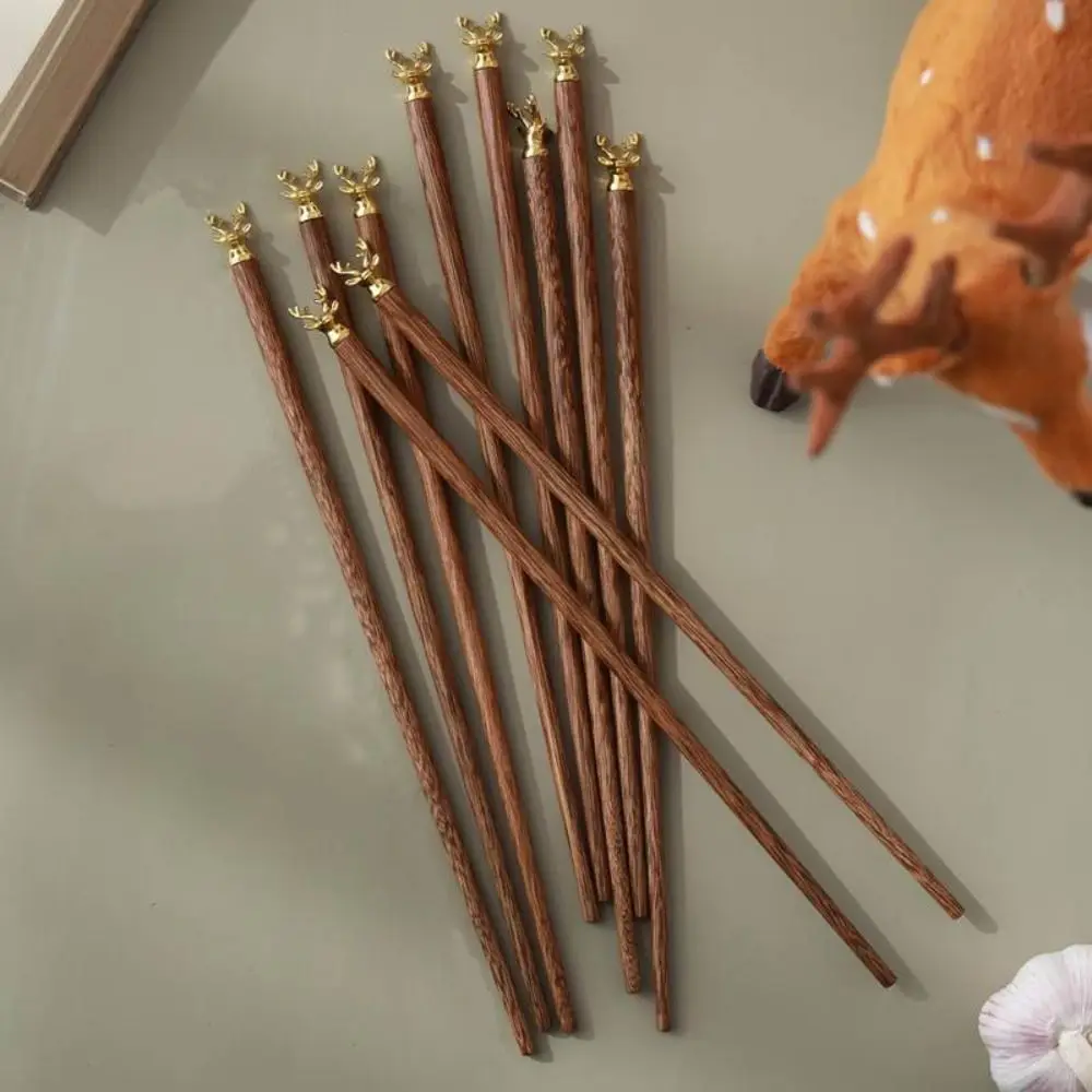 1 pair Reusable Deer Head Wood Chopsticks Non-slip Wenge Japanese Chopsticks Not Easily Deformed Heat Safe Sushi Chopsticks