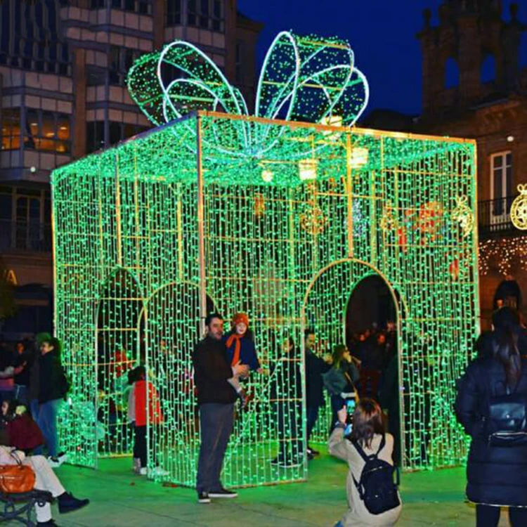 Luxury Giant Outdoor Christmas Gift Boxes Shopping Mall Christmas Balls for Yard Decorations