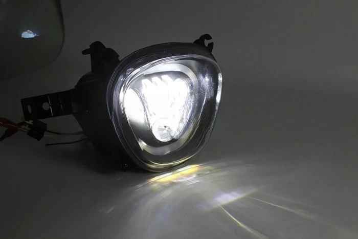 Faro anteriore a LED nero per moto DRL per moto Suzuki Boulevard M109R