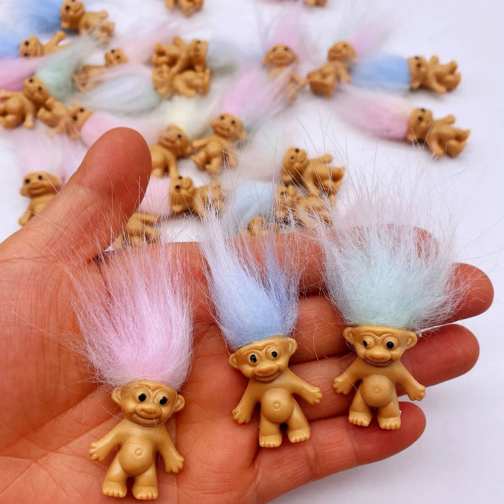 10/20PCS Mini Long Hair Vintage Troll Dolls, Lucky Cute Colorful Ornaments, Christmas Halloween Party Decorations view 6
