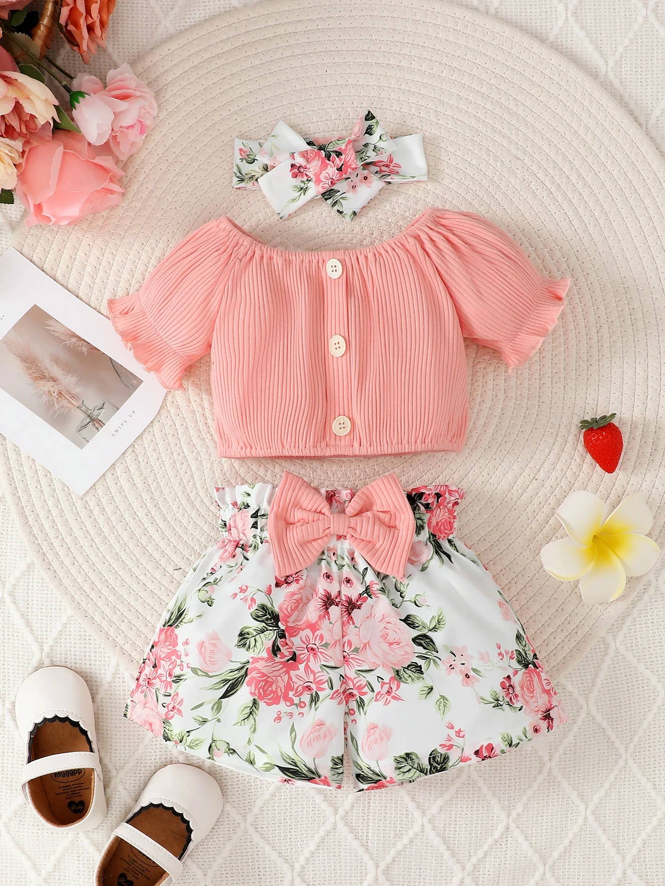 0-2 Year Old Baby Girl Summer Fashion Three Piece Headband Top Printed Shorts Set