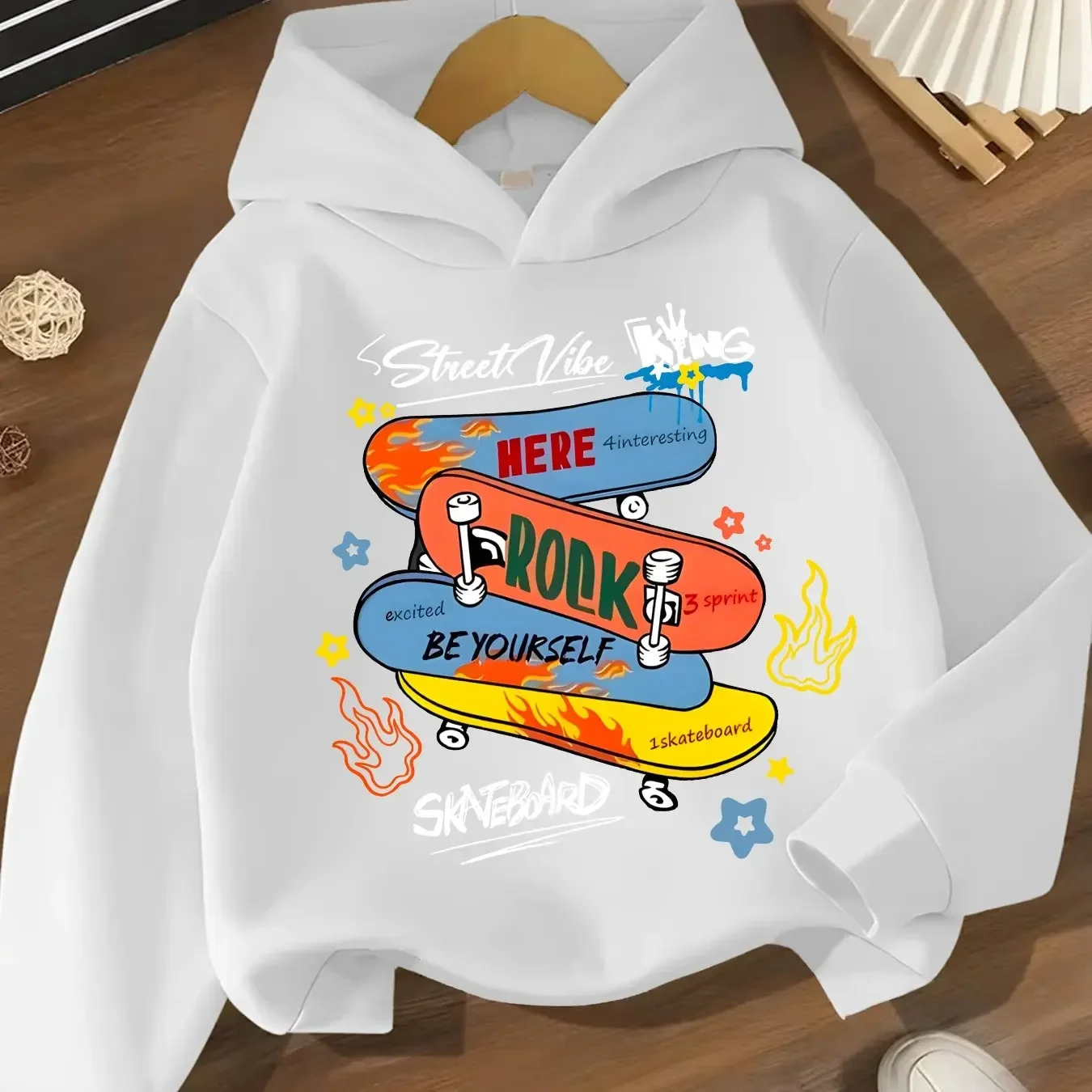 Kids Skateboard Hoodie Graffiti Graphic Print Pullover Sweatshirt Boys Girls Streetwear Cartoon Casual Hooded Top Autumn Winter