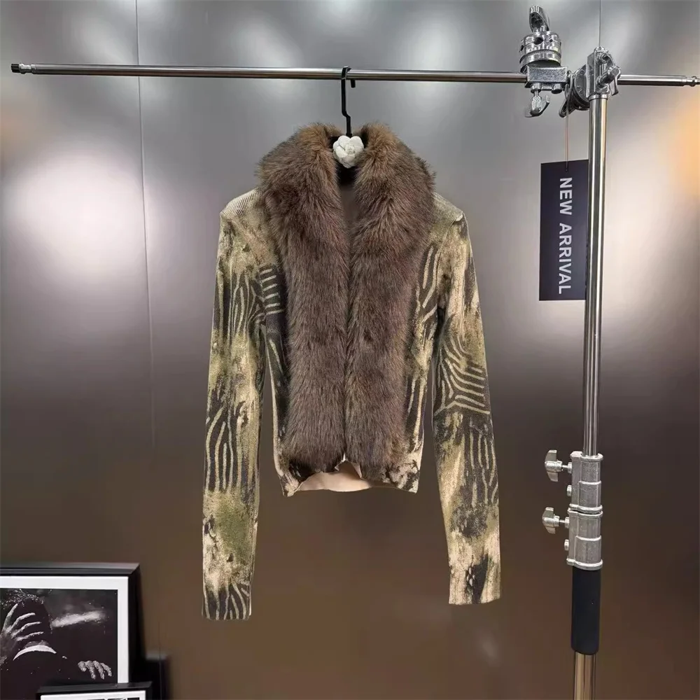 

2025 Winter Women's Fur Collar Jacket Knit 3D Print Stretch Casual Women's Outerwear Y2K New Fashion High-Quality Cardigan bra