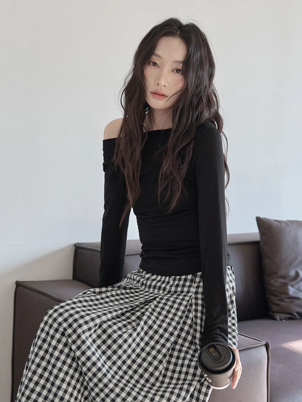 

Женская шелковая футболка HuiXi Bla с длинным рукавом, весна 2026, приталенный крой, корейский стиль, однотонная, для повседневной носки