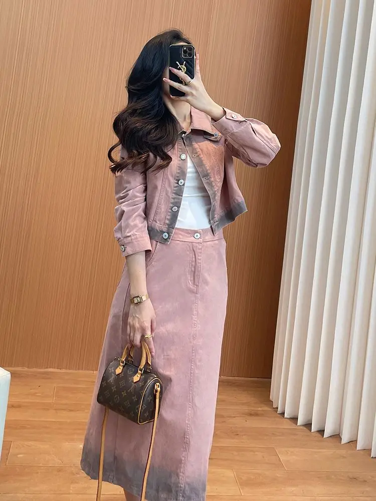 

Gradient color denim suit for women's 2025 new autumn retro color blocking temperament denim jacket+high waisted half skirt
