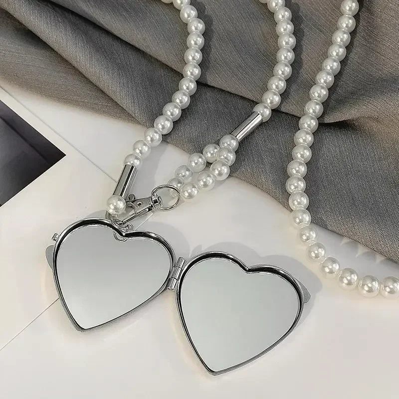 Fashion Long Necklace with Mirror Heart Pendant Women Pearl Shoudler Chain Personality Jewelry Wedding Party Accessories