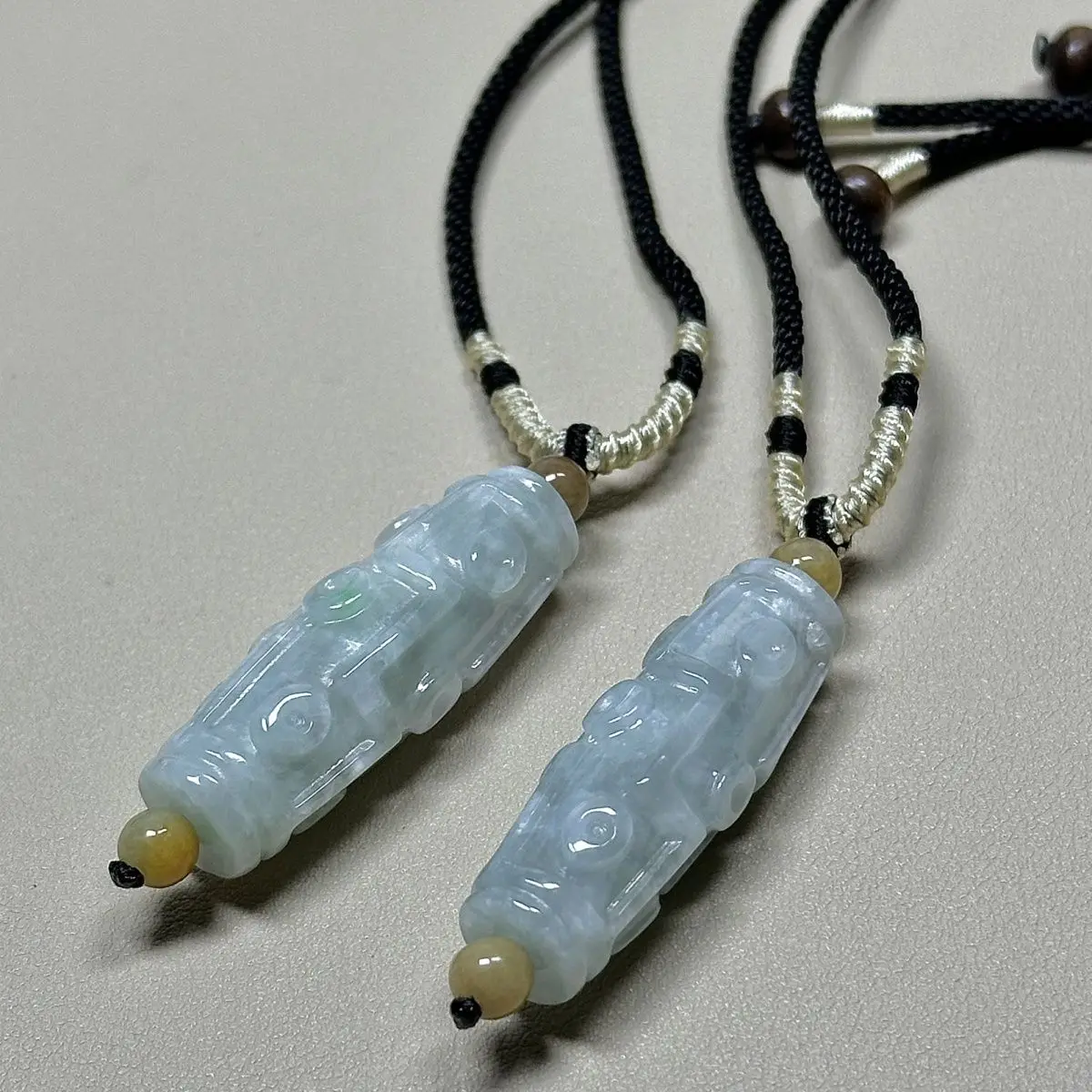 

New Creative Jade Nine Eyed Dzi Bead Pendant Necklace Ancient Style Handmade New Chinese 3D Charm Jewelry