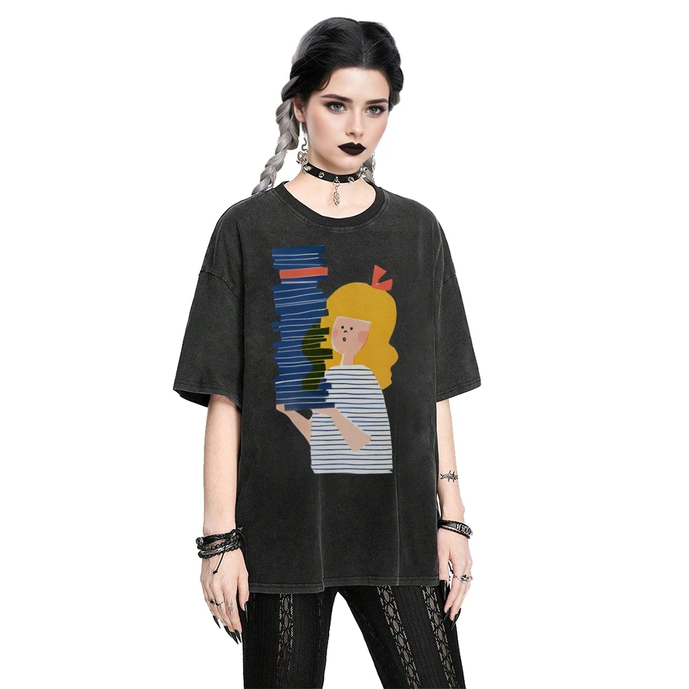 

Book-Loving Girl Tee 100% Cotton, High-Quality Oversize Washed T-Shirt，Design， Y2K Aesthetic, Ideal For Book Lovers.