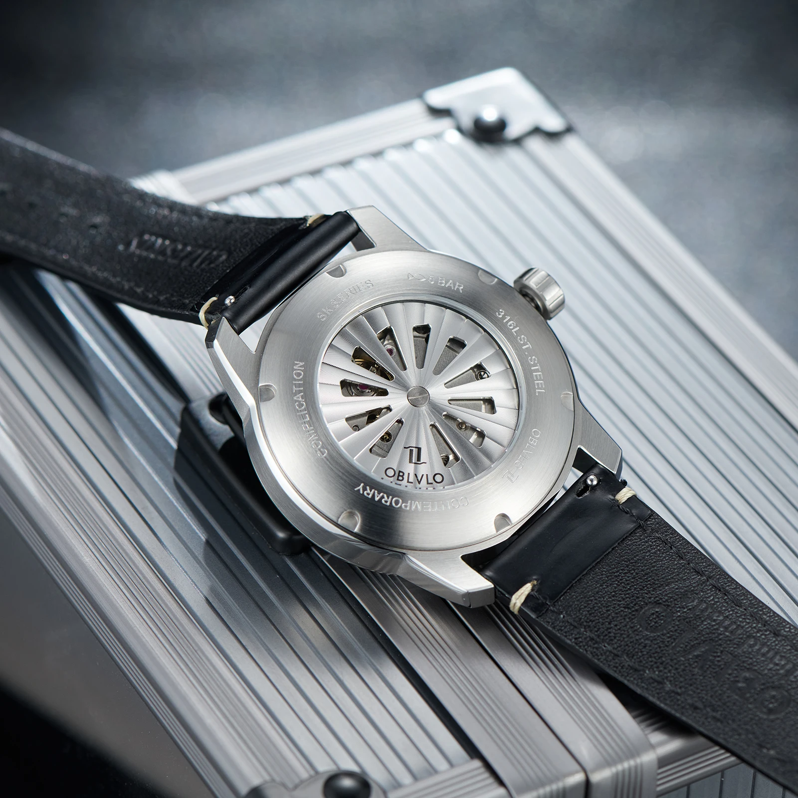OBLVLO Lightspeed المركبة الفضائية ساعة ميكانيكية للرجال قمة الضوء الأزرق مقاوم للماء حزام من الجلد ساعات أوتوماتيكية Rejos JM-SP
