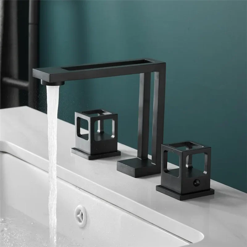 

Basin Faucet Black Brass Widespread Bathroom Sink Facet 3 Hole Widespread Mixer Double Handle Hot Cold Water Tap