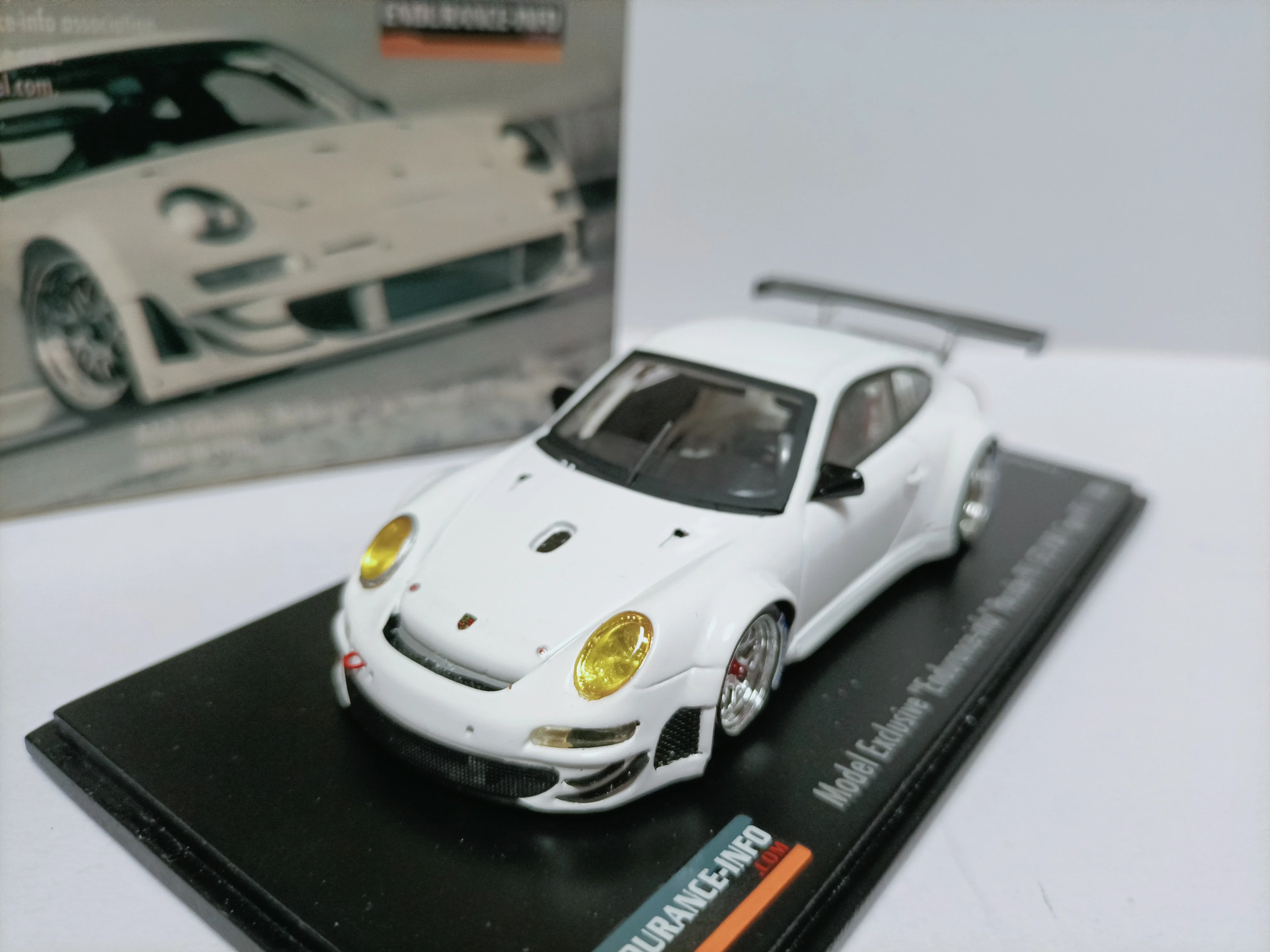 سبارك 1 43 بورش سيارة رياضية معدلة موديل 911 997 GT3 RS Endurance-info #2