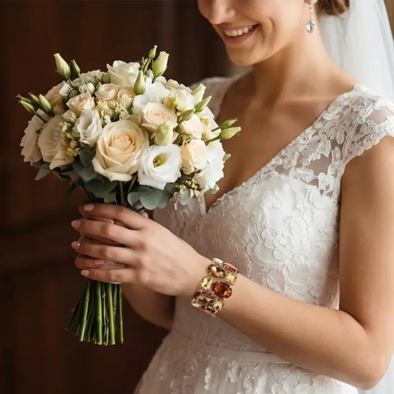 A52E Elegantes breites Stretch-Kristall-Brautarmband mit bunten Strasssteinen für die Hochzeit – Detail 4