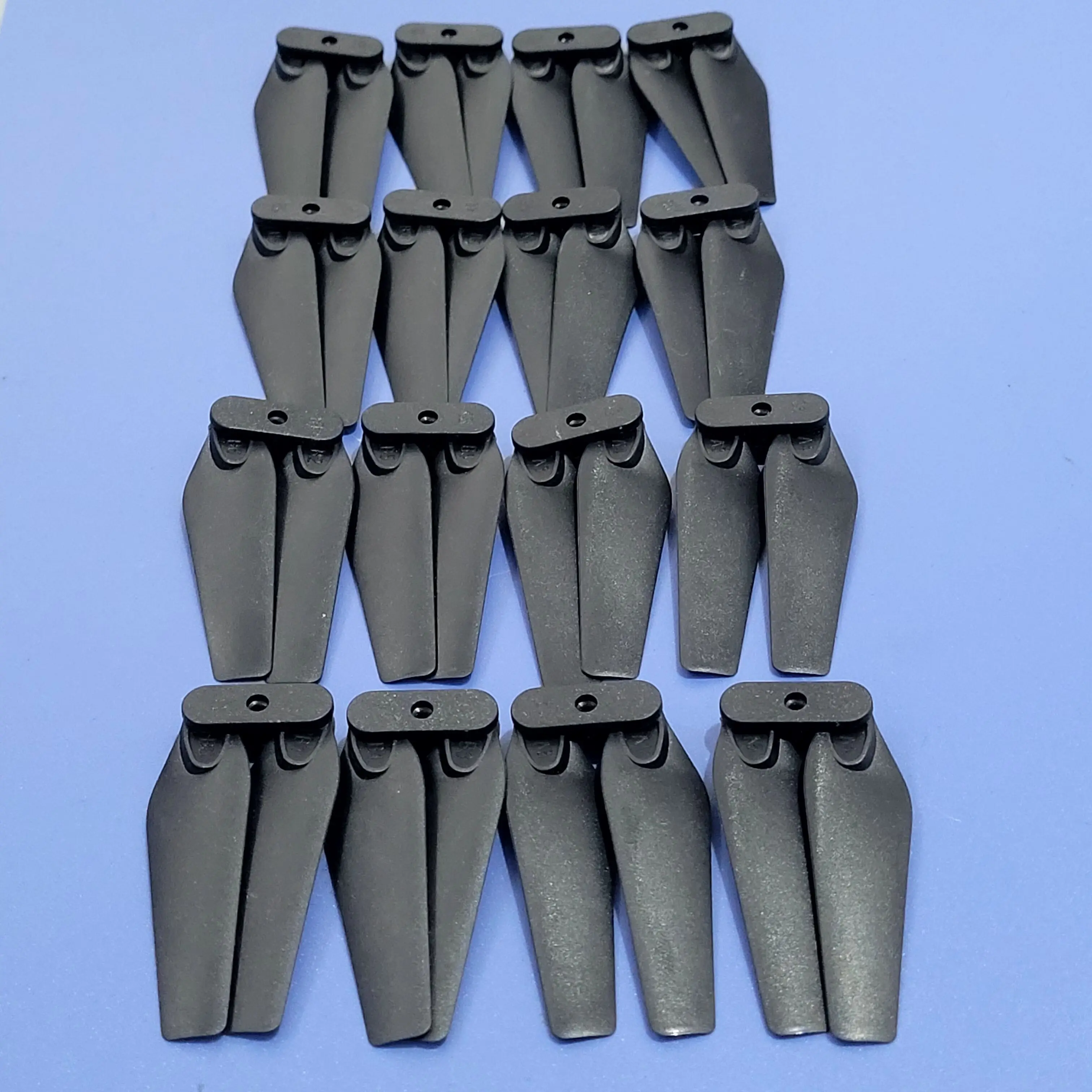 Foldable Propeller Spare Part for E88 PRO E88 RC Drone Quadcopter Maple Leaf Wing Blade Accessory 4PCS/Set